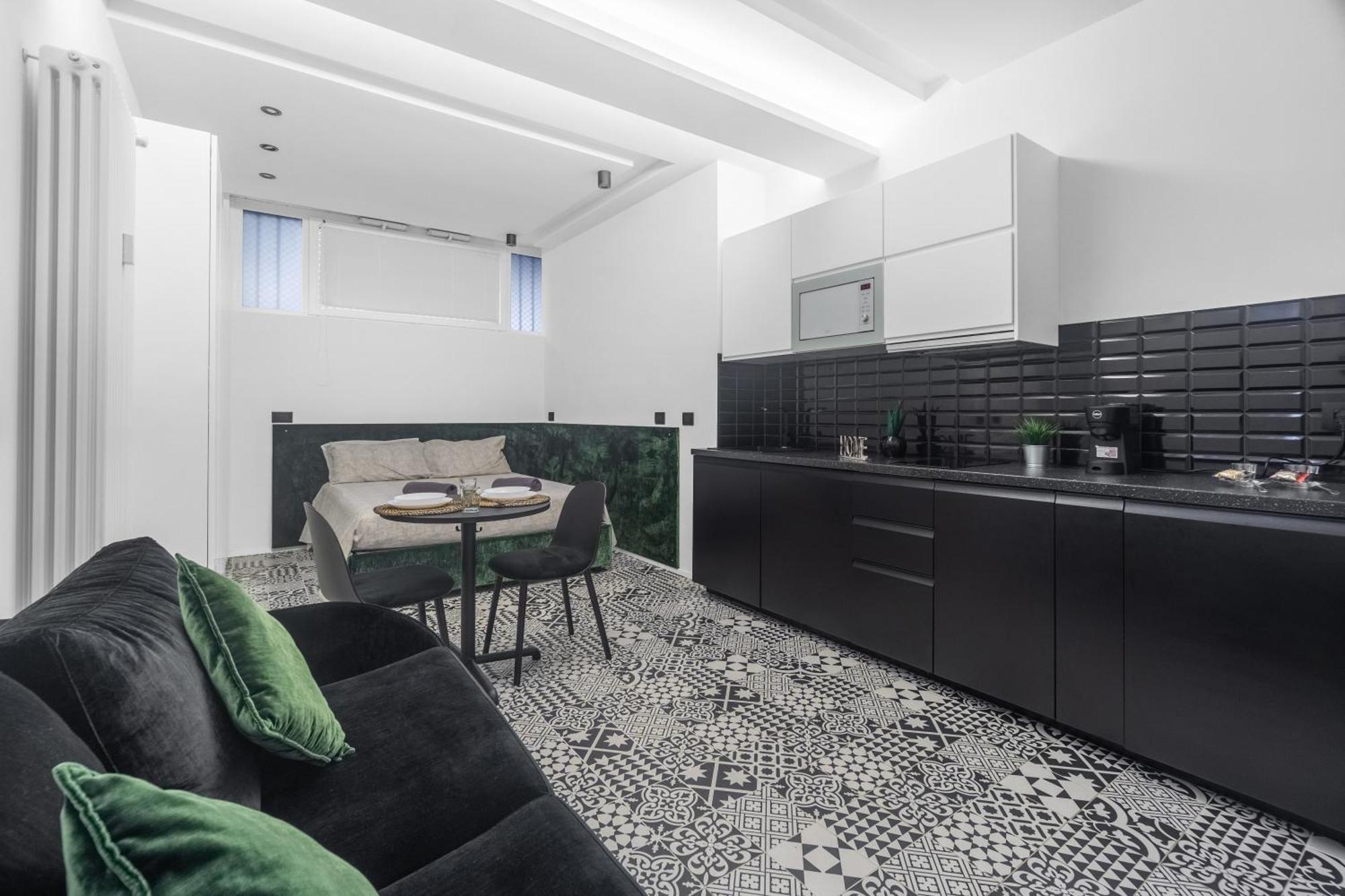 Pag60 -Crescenzago-Luxury Green House Милан Экстерьер фото